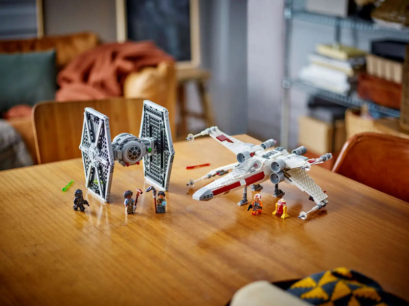 TIE Fighter & X-Wing Mash-up 75393 lego star wars