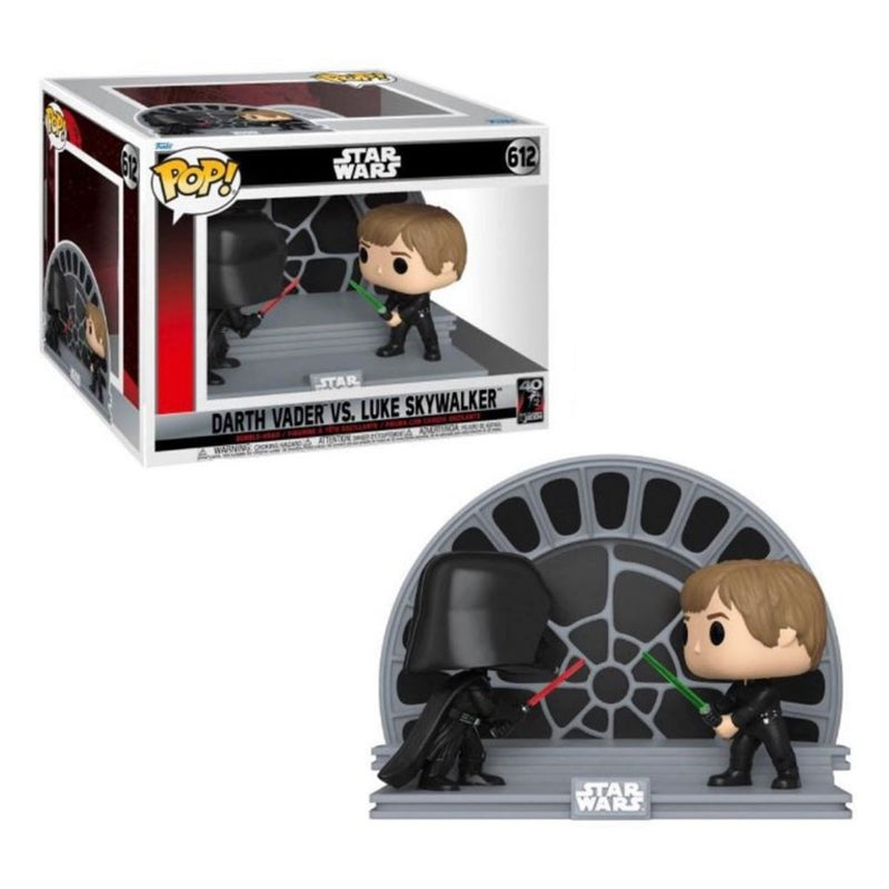 Return of the Jedi - 40th Anniversary - Darth Vader vinyl figure vs Luke Skywalker (POP! Moment) vinyl figure 612