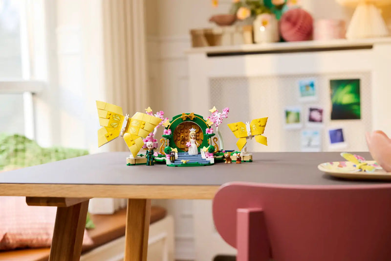 Lego Glinda's Wedding Day wicked