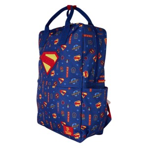 LOUNGEFLY
SUPERMAN NYLON FULL SIZE BACKPACK - DC pre order